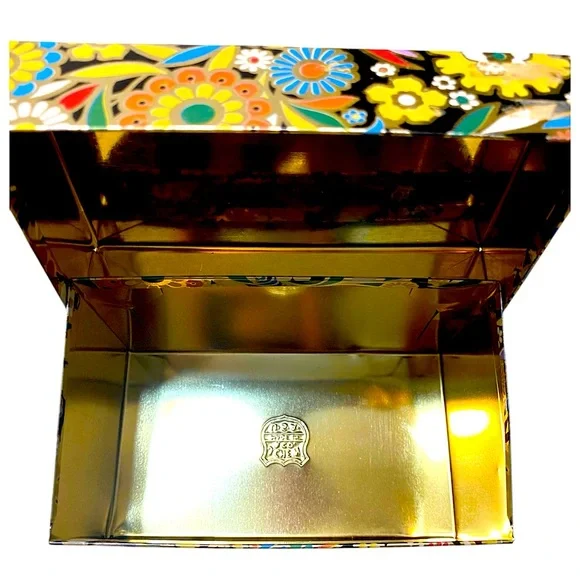 Vintage 60’s Floral Tin Recipe Box - Picture 7 of 7